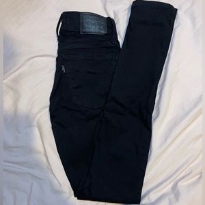 Levi’s 710 Super Skinny Jeans